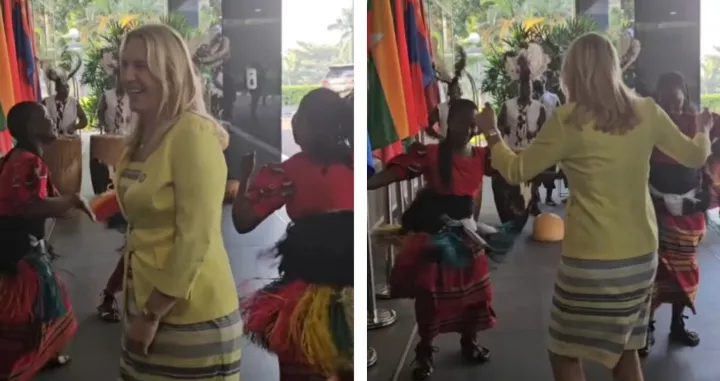 Željka Cvijanović plesala u Ugandi/Namik Šahinpašić