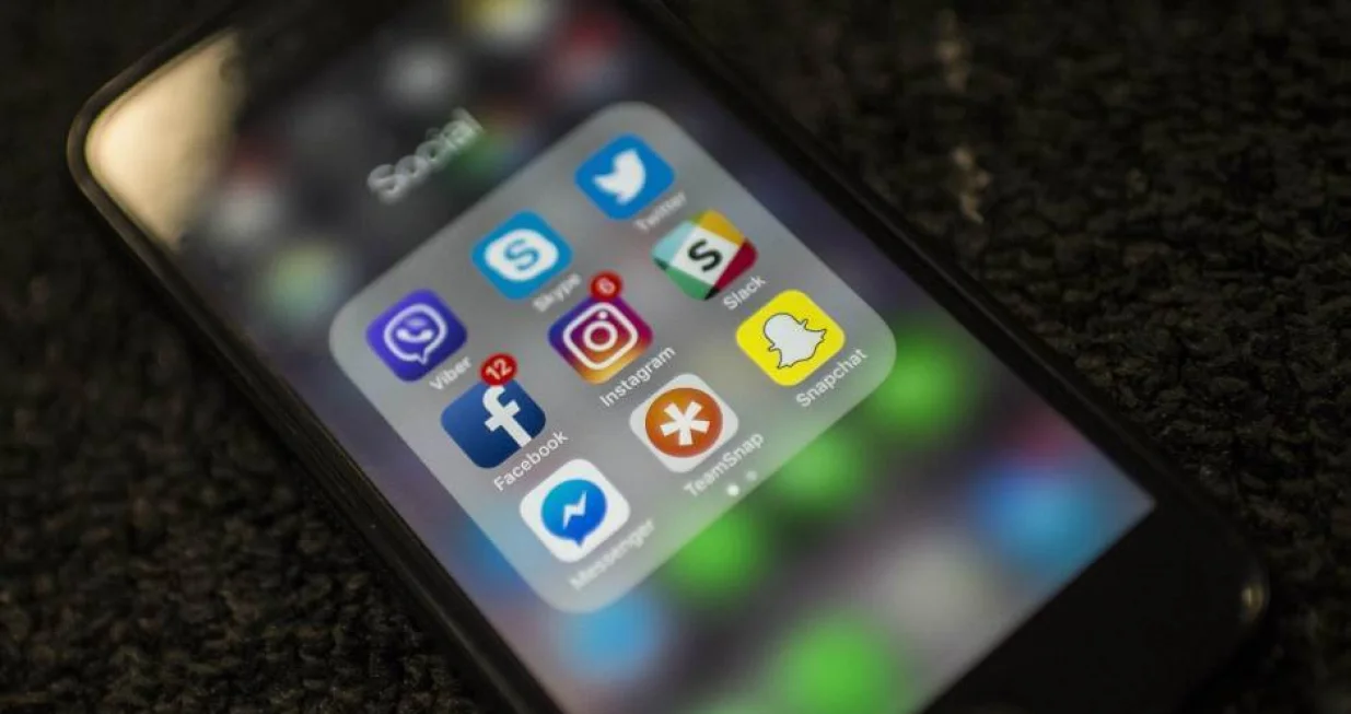 Dru&scaron;tvene mreže, ilustracija/