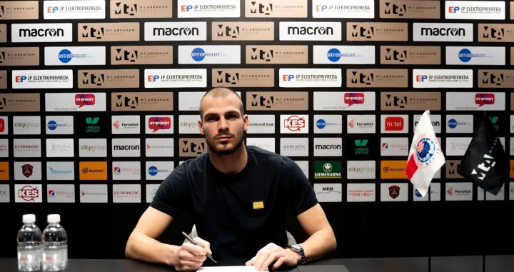 Arman &Scaron;utković