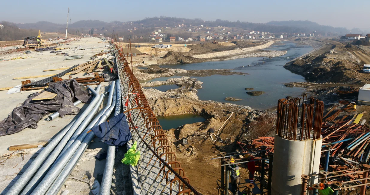 most Usora1na dionici auto puta Putnikovo bedo - Medakovo/Muhamed Tunović