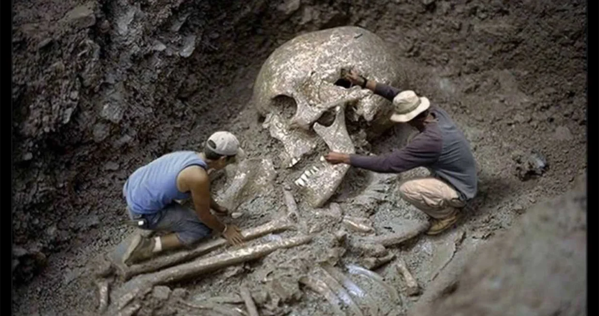 HOĆE LI SE TO DOGODITI: Foto-improvizacija otkrića grobnice divova o kojima se priča u svim krajevima na&scaron;e planete/