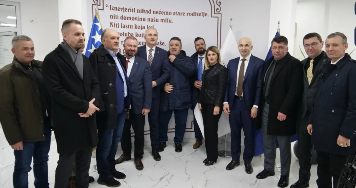 Delegacija vlade zdk-a u posjeti Udruženju Biznis centar Jelah Tešanj/