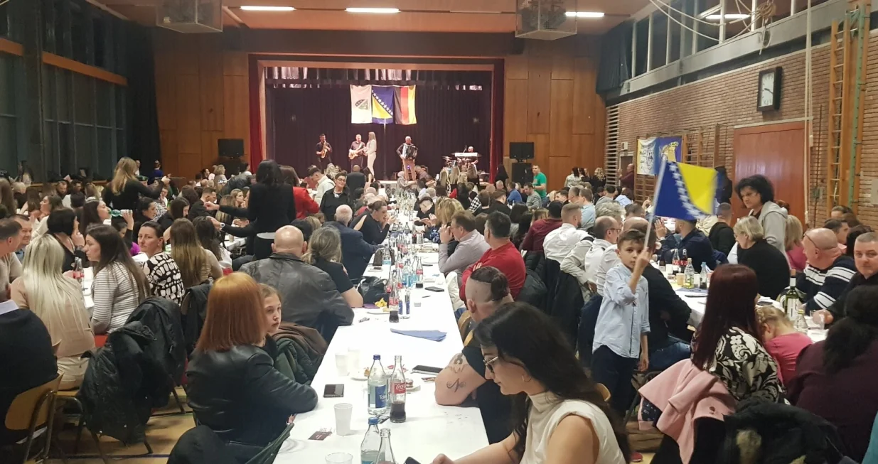 Manifestacija: Domovini s ljubavlju, Dan nezavisnosti BiH u Stuttgartu/Haris Halilović