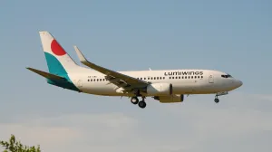 lumiwings grčka avion/