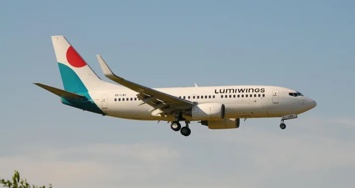 lumiwings grčka avion/