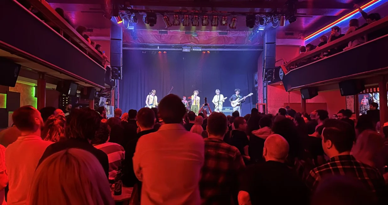 Sloga je bila puna//