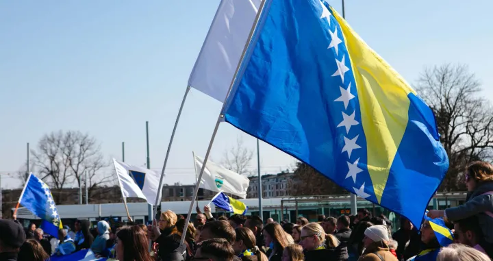 Zastava BiH, Dan nezavisnosti BiH i Dan zahvalnosti u Ženevi, Echo iz Bosne/Ioan Nicolau