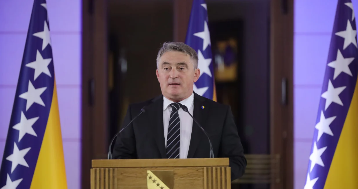 Prijem u Viječnici povodom Dana Nazavisnosti BiH.Presjedavajući Predsjedništva Bih Željko Komšić i član Predsjedništva BiH Denis Bećirović/Senad Gubelić