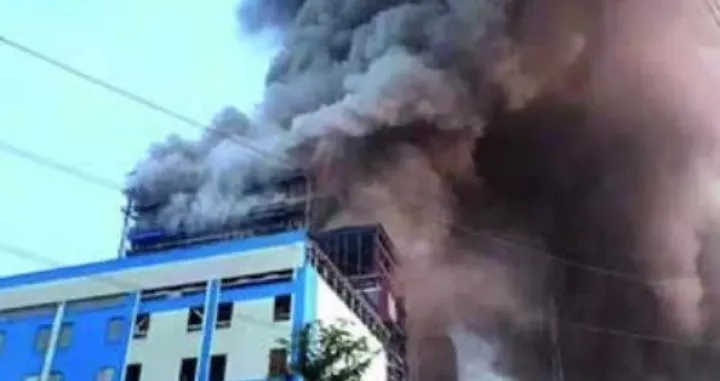 Više povrijeđenih/X.com/