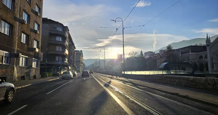 jutro sunce/Lejla Sofradžija/