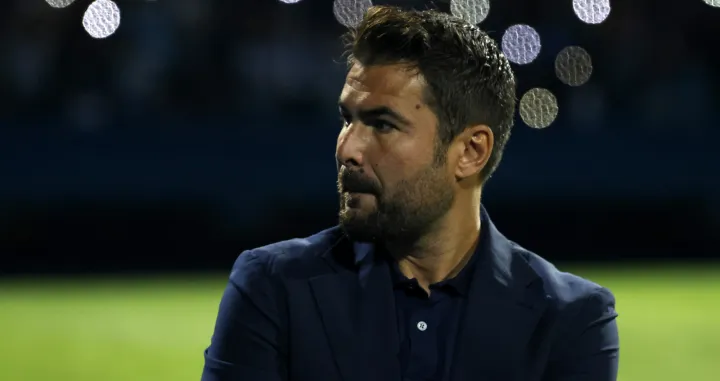 Željezničar - Neftchi Adrian Mutu