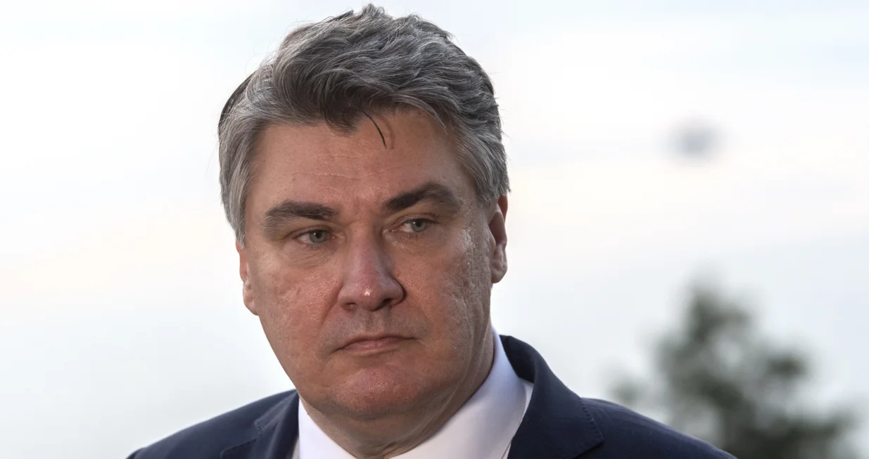 epa10016848 Croatian President Zoran Milanovic talks to the media after the session 'What after the war in Ukraine' at the 'Prespa Forum Dialogue' in Ohrid, Republic of North Macedonia, 16 June 2022. Leaders of five Balkan countries and several Foreign Ministers attend the 'Prespa Forum Dialogue' - Shaping Western Balkans Future in the Contemporary European Security Architecture - from 16 to 18 June in Ohrid. EPA/GEORGI LICOVSKI/Georgi Licovski