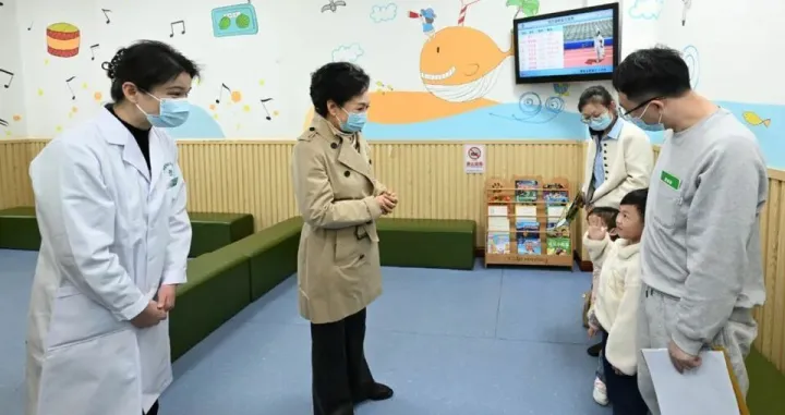 Liyuan je izrazila nadu da će svi zajedno dati doprinos okončanju epidemije tuberkuloze/