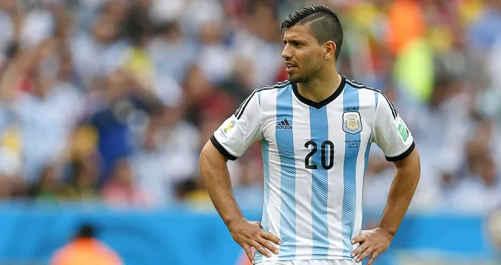 epa09642891 (FILE) - Sergio Aguero of Argentina reacts during the FIFA World Cup 2014 group F preliminary round match between Nigeria and Argentina in Porto Alegre, Brazil, 25 June 2014 (re-issued on 15 December 2021). Argentinian striker Sergio 'Kun' Aguero announced his retirement during a press conference in Barcelona, Spain, on 15 December 2021. EPA/JORGE ZAPATA *** Local Caption *** 51443634