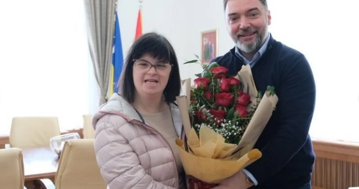 Sta&scaron;a Ko&scaron;arac, Downow sindrom, prva osoba u Kabinetu/