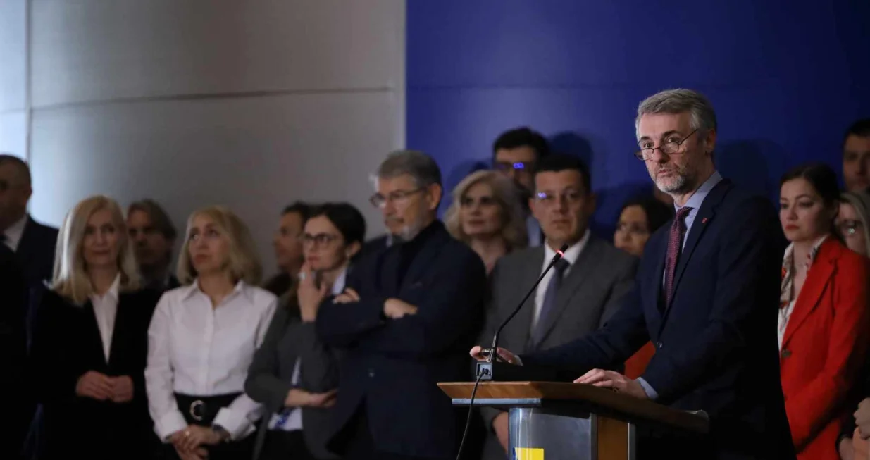 Edin Forto, obraćanje Trojke/Senad Gubelić