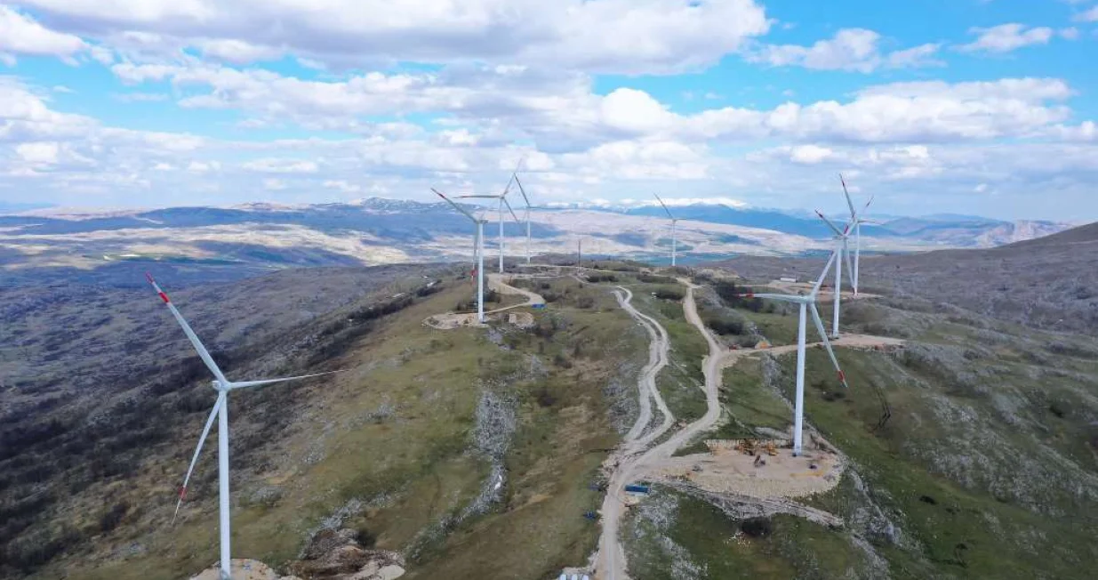 Izgradnja vjetroelektrane Ivovik na pola puta/