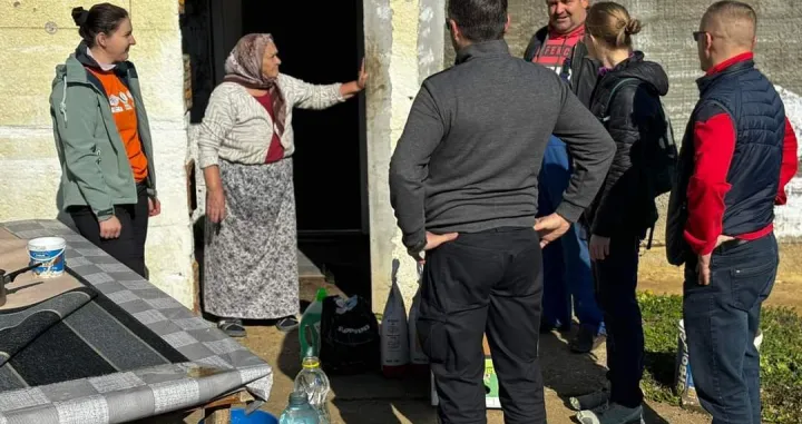 Podjela pomoći u Podrinju/