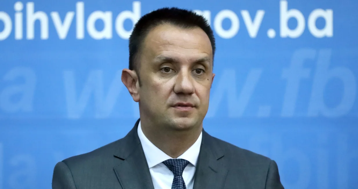 Vlada Federacije Bosne i Hercegovine nakon održane sjednice pres konferencija/Senad Gubelić