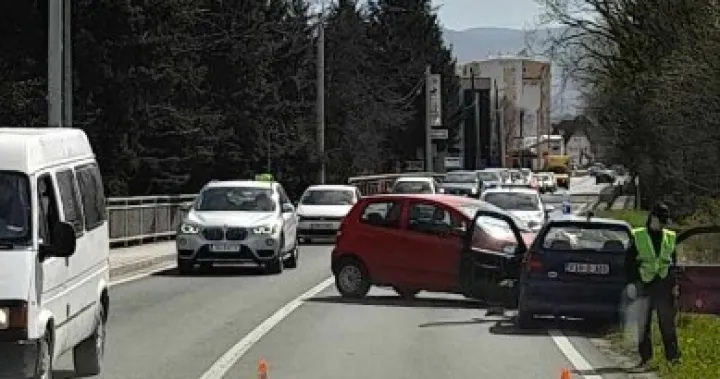 Pričinjena veća materijalna šteta/Čitatelj/