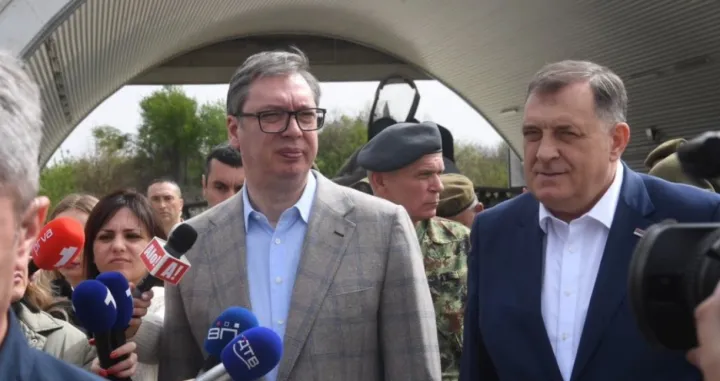 Milorad Dodik i Aleksandar Vučić u Batajnici, vojska Srbije, ratno vazduhoplovstvo/