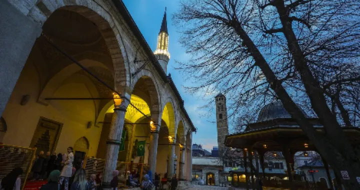 Ilustracija/Večeras Muslimani u svijetu večeras obilježavaju noć Lejletul-Kadr/