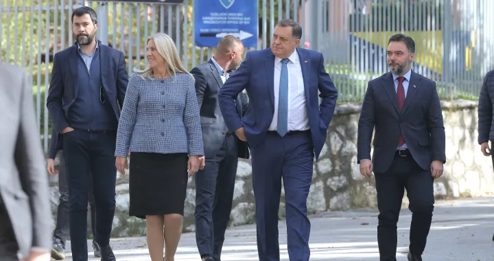 Obraćanje Predsjednika RS-a Milorada Dodika nakon roči&scaron;ta u Sudu Bih/Senad Gubelić