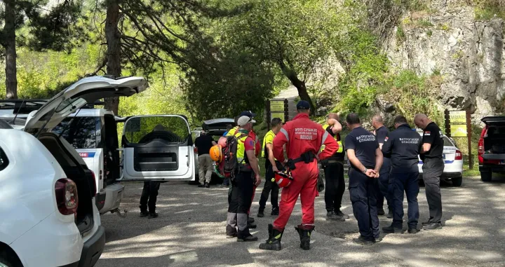 Potraga za tijelom djevojčice Danke Ilić se nastavlja, pretražuje se teren oko Lazareve pećine/Sanja Sovrlić/n1