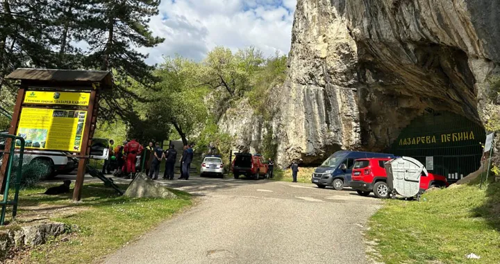 Potraga za tijelom djevojčice Danke Ilić se nastavlja, pretražuje se teren oko Lazareve pećine/Sanja Sovrlić/n1