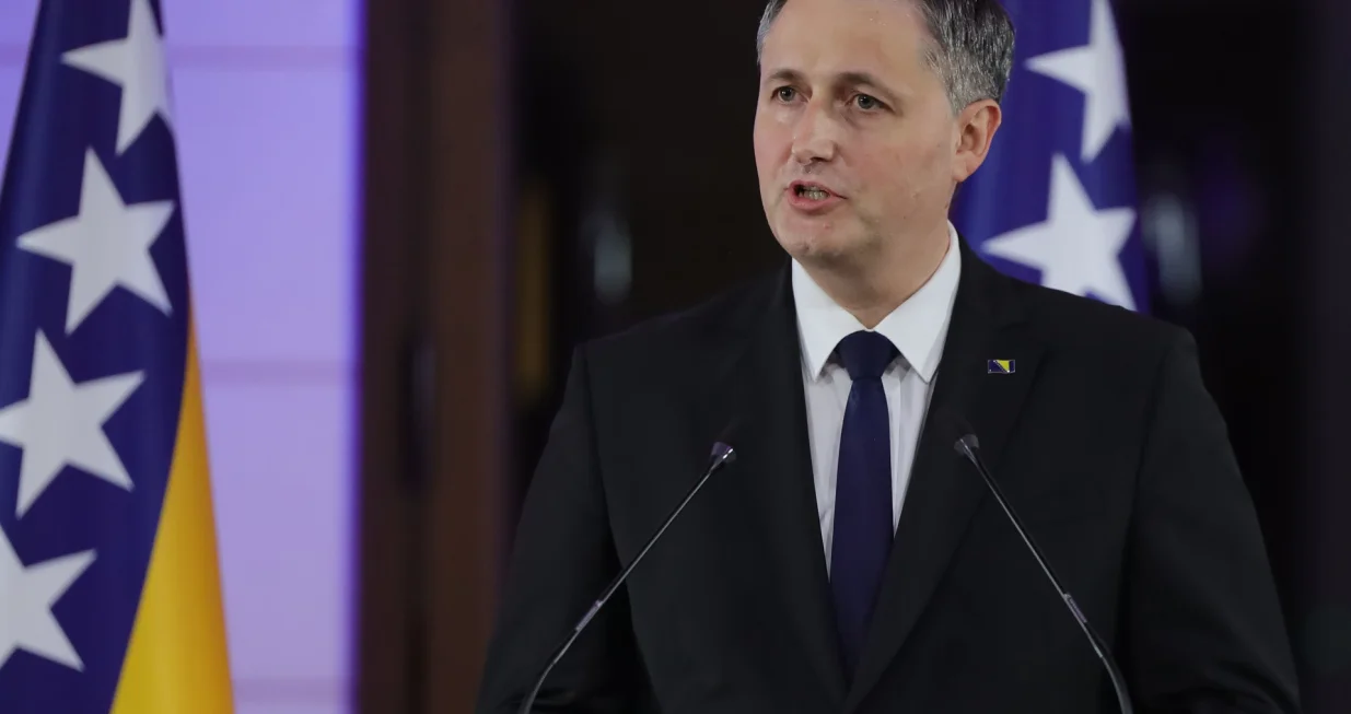 Prijem u Viječnici povodom Dana Nazavisnosti BiH.Presjedavajući Predsjedništva Bih Željko Komšić i član Predsjedništva BiH Denis Bećirović/Senad Gubelić