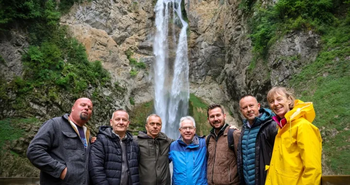 Američka ambasada: Na vodopadu Blihe sa domaćinima/