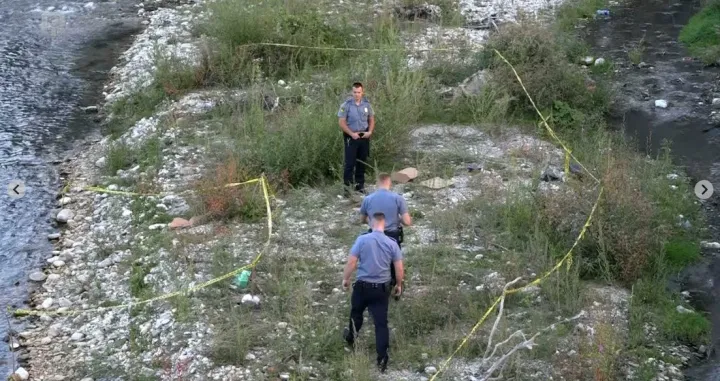 Uviđaj u Bugojnu, na obali Vrbasa gdje je pronađeno tijelo bebe/Ftv