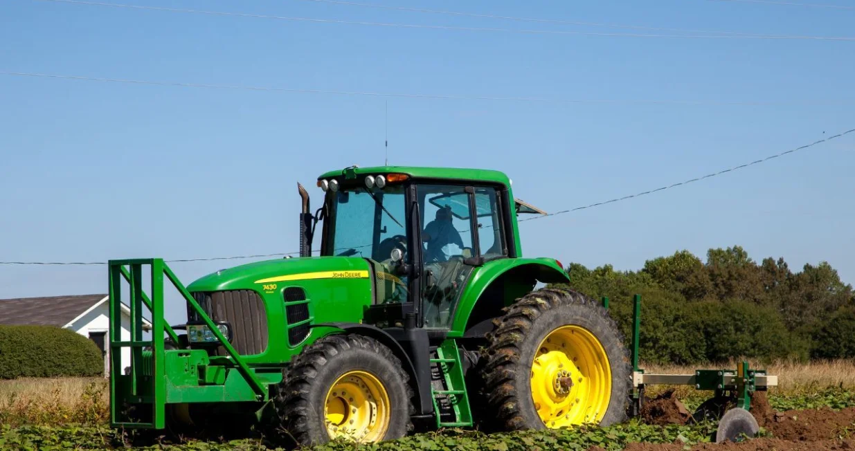 Kažnjen zbog ometanja reda i mira/ Ilustracija/ Canva/