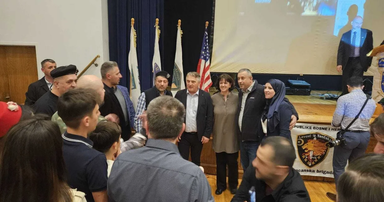 Željko Komšić u New Yorku, formiranje Armije RBiH/