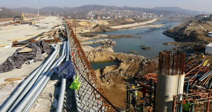 most Usora1na dionici auto puta Putnikovo bedo - Medakovo/Muhamed Tunović