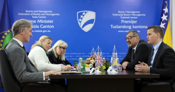 Julian O Reilly i Irfan Halilagić, Vlada TK/