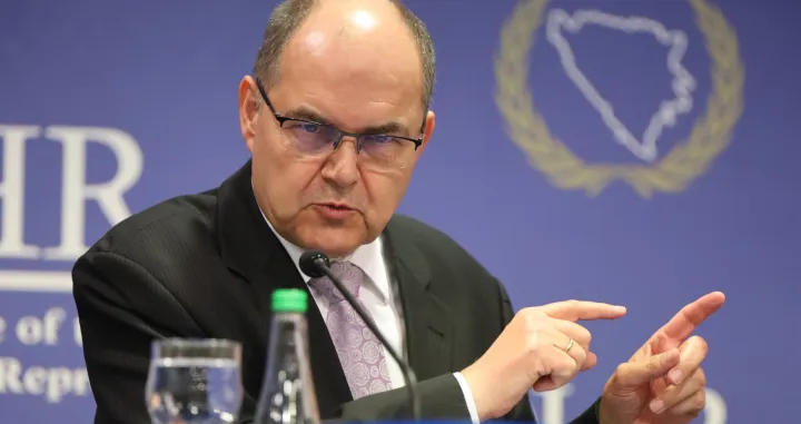 Visoki predstavnik Christian Schmidt nametnuo tehničke izmjene Izbornog zakona u Bosni i Hercegovini./Senad Gubelić