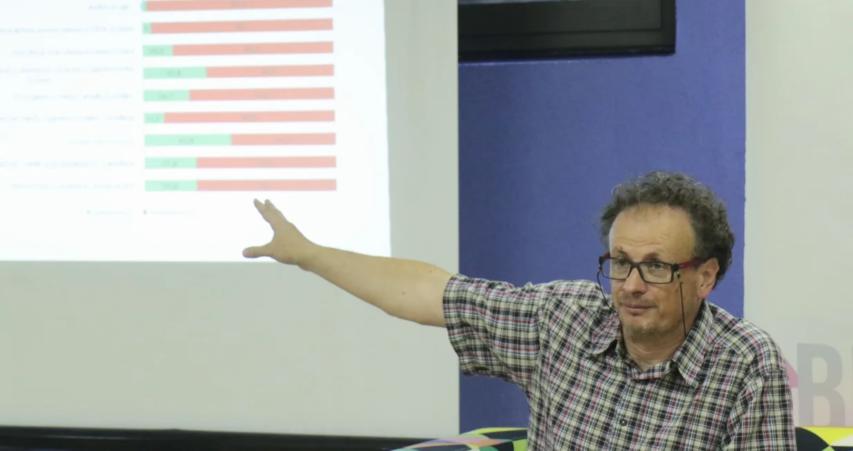 Promocija knjige "Kako mladi u BiH opažaju protekli rat?", Srđana Puhala/Senad Gubelić