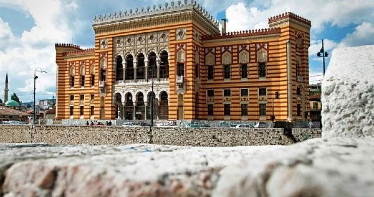 Vijećnica obnovljena/