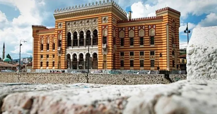 Vijećnica obnovljena/