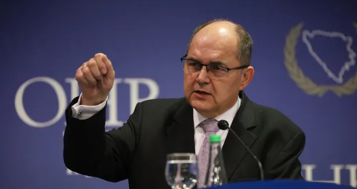 Visoki predstavnik Christian Schmidt nametnuo tehničke izmjene Izbornog zakona u Bosni i Hercegovini./Senad Gubelić