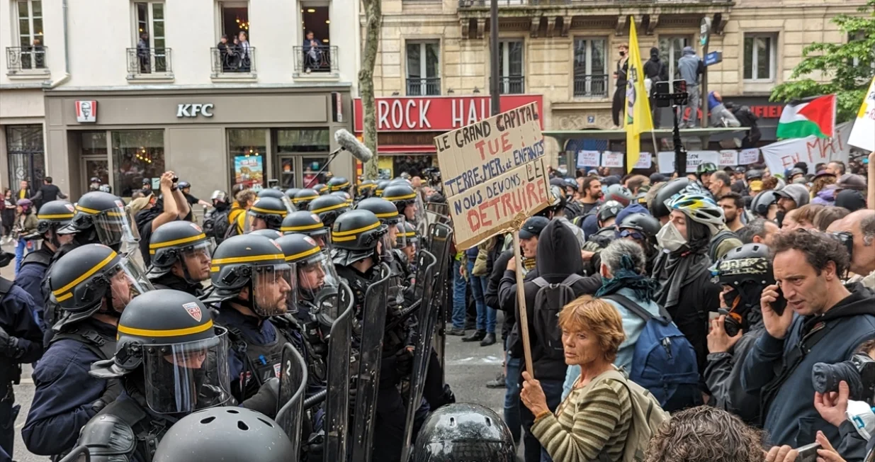 Prvomajski protest u Parizu (Francuska), intervenisala policija/Anadolija