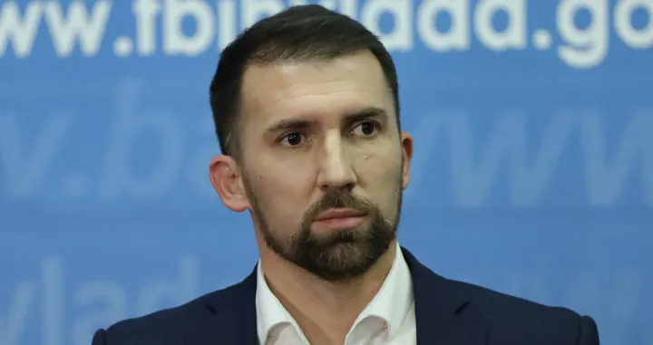 Pres nakon sjednice vlade federacije Adnan Delić/Senad Gubelić