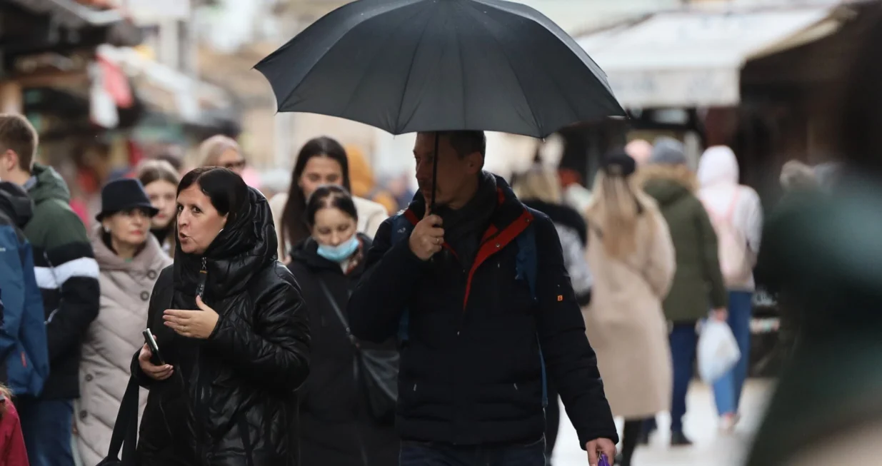 vrijeme ilustracija, kiša, kišobran/Senad Gubelić