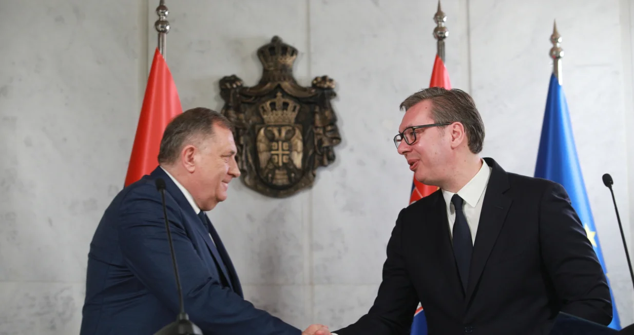 Beograd, Srbija - Predsednici Srbije Aleksandar Vučić i entiteta u Bosni i Hercegovini Republike Srpske Milorad Dodik razgovarali su danas u Beogradu o infrastrukturnim projektima na kojima zajedno rade i položaju RS-a, (Milos Miskov - Anadolu Agency)/�