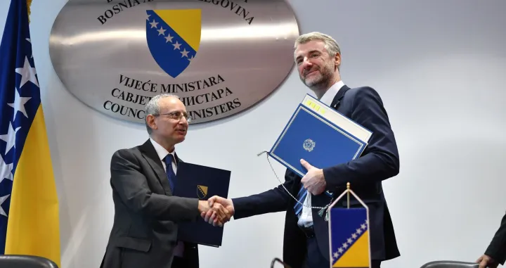 Marco di Ruzza i Edin Forto, potpisan je Sporazum o uzajamnom priznavanju vozačkih dozvola između Bosne i Hercegovine (BiH) i Republike Italije (Italija)/Mkp Bih