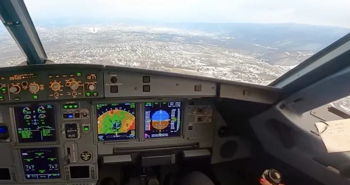 Dio prelijepog prizora/ Just Planes/