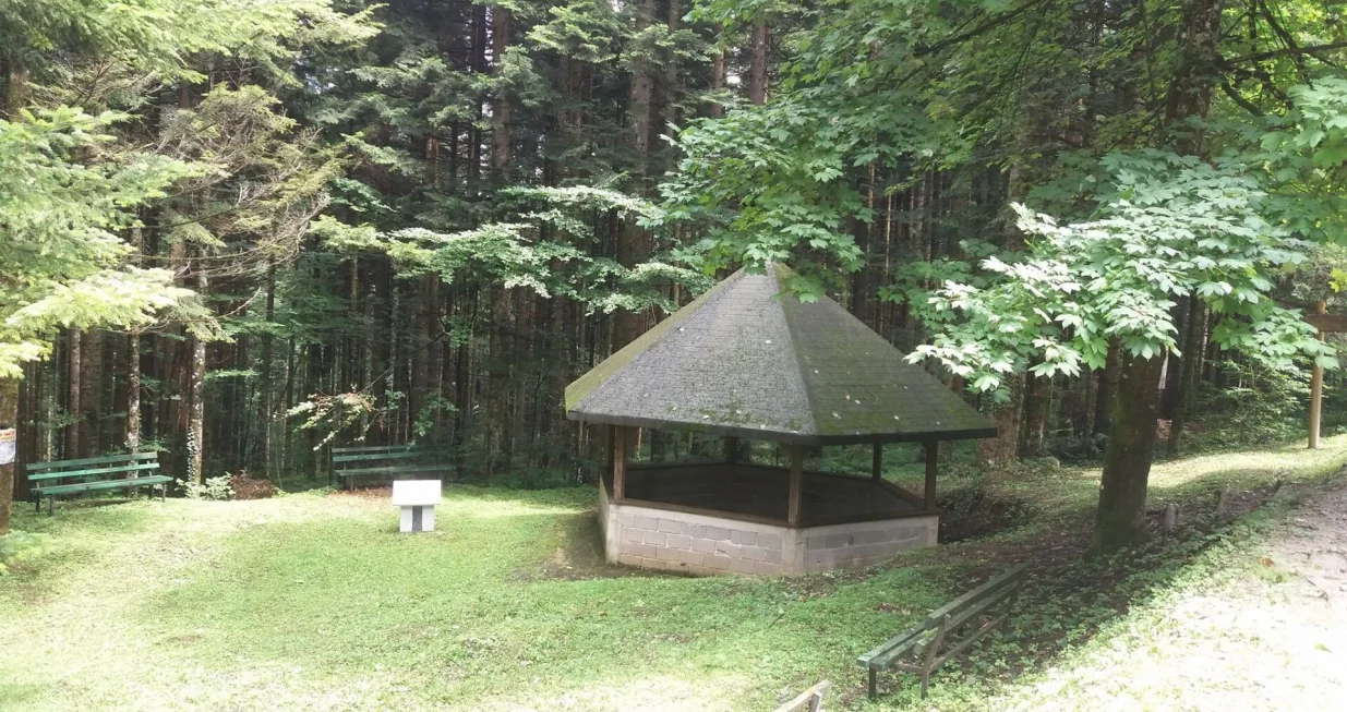 Mjesto masovne grobnice Lanište 1/