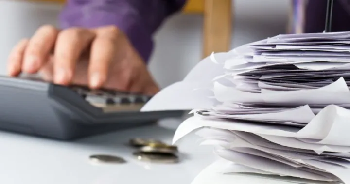 Računi, plaćanje računa, ilustracija/