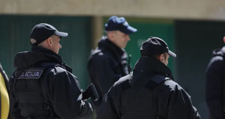 Akcija MUP-a Kantona Sarajevo i SIPA-e Breka ul: Juraja Najtharta/Senad Gubelić